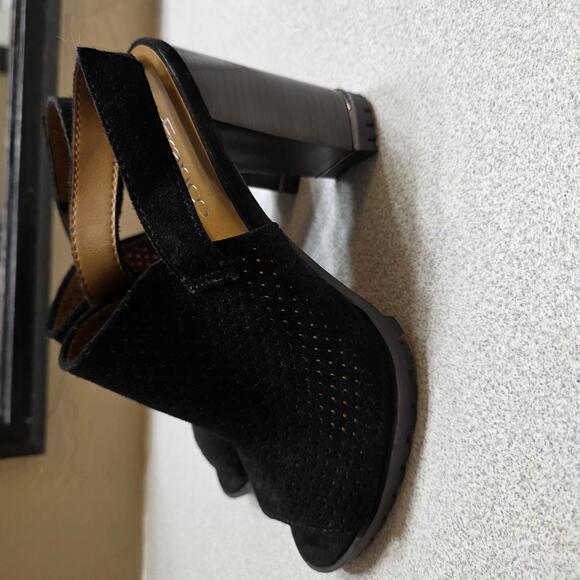 Franco Sarto Black Perforated Peep Toe Heeled Sandals- 7.5 NWOT - Picture 3 of 7